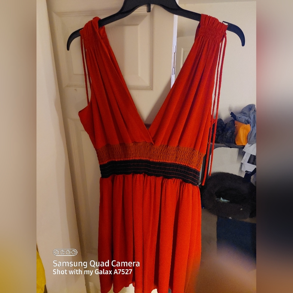 🚨Cute red flare dress